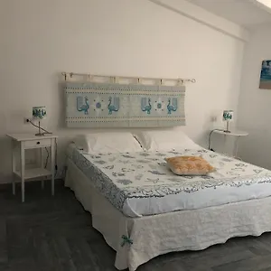 Via Sassari , Alghero Italia